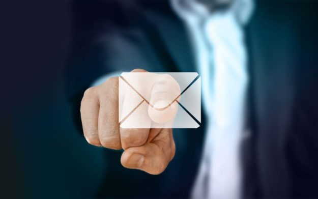 E-Mail